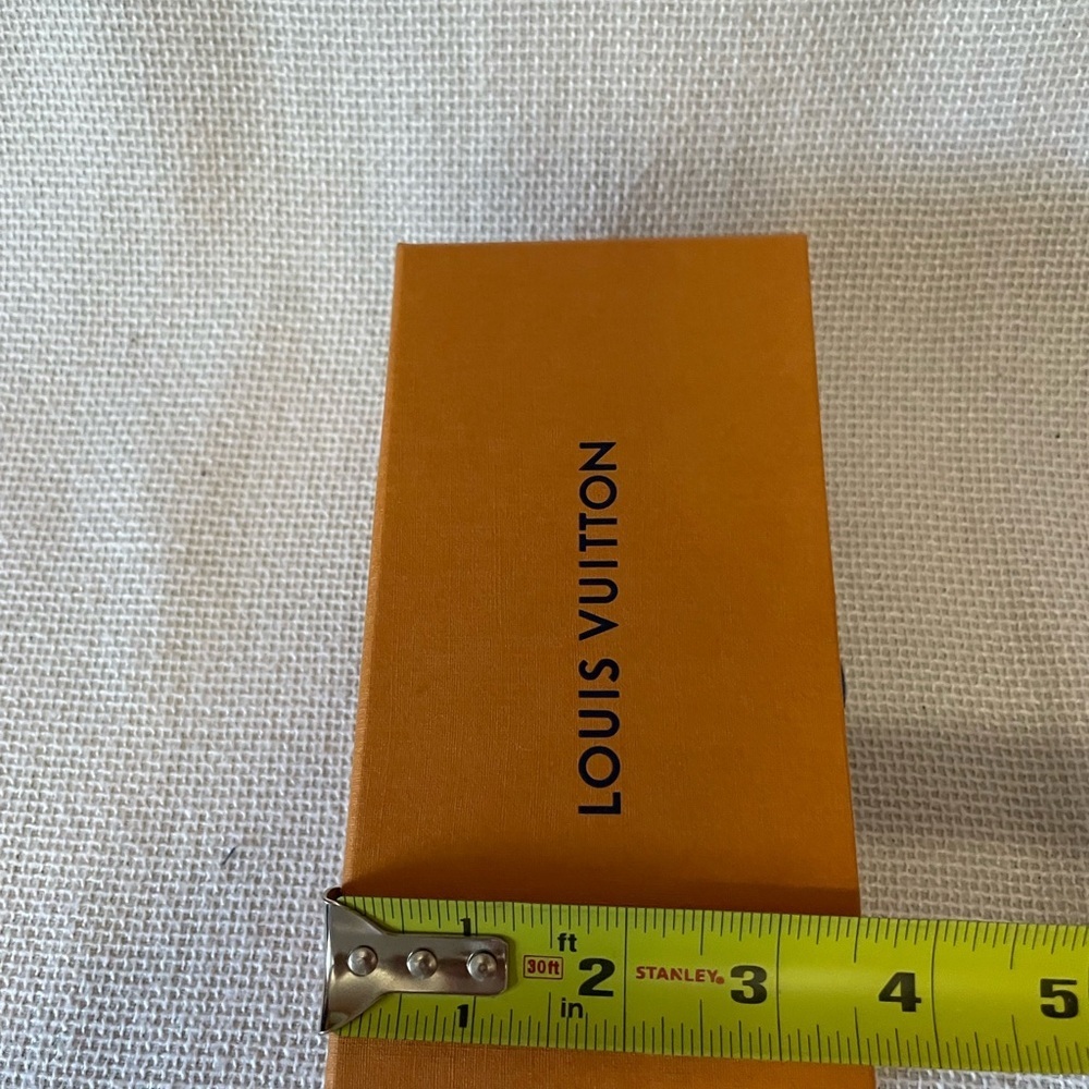 Louis Vuitton gift box (empty) - Picture 9 of 9